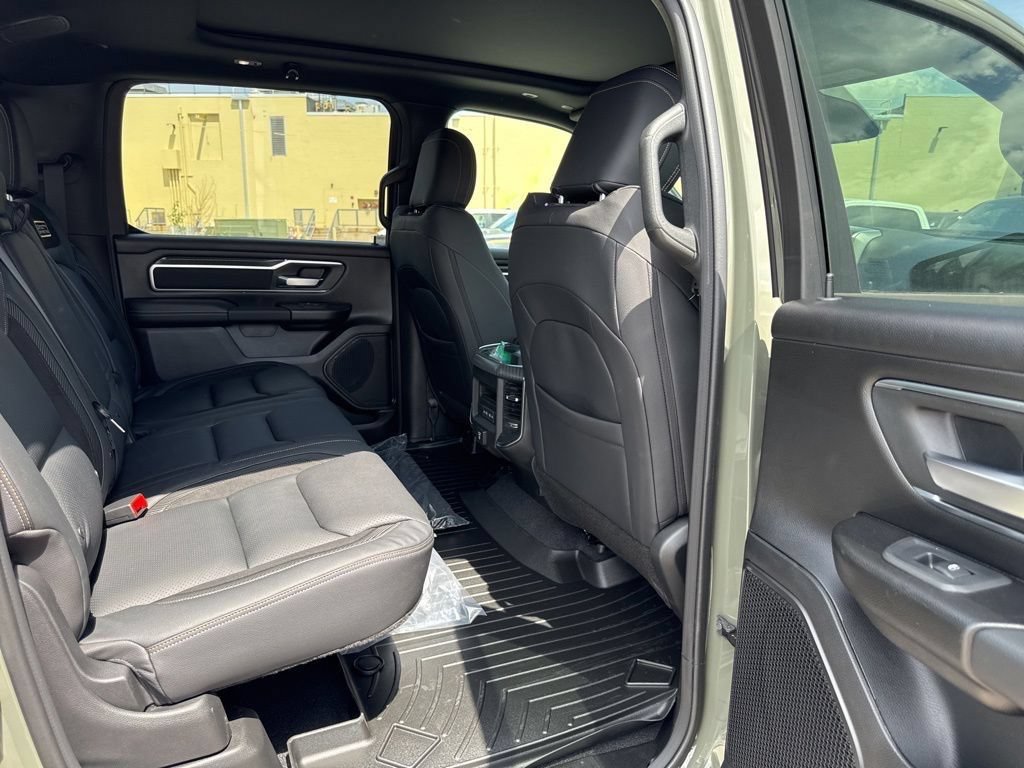 New 2026 RAM 1500 Big Horn AWD/4WD image 16