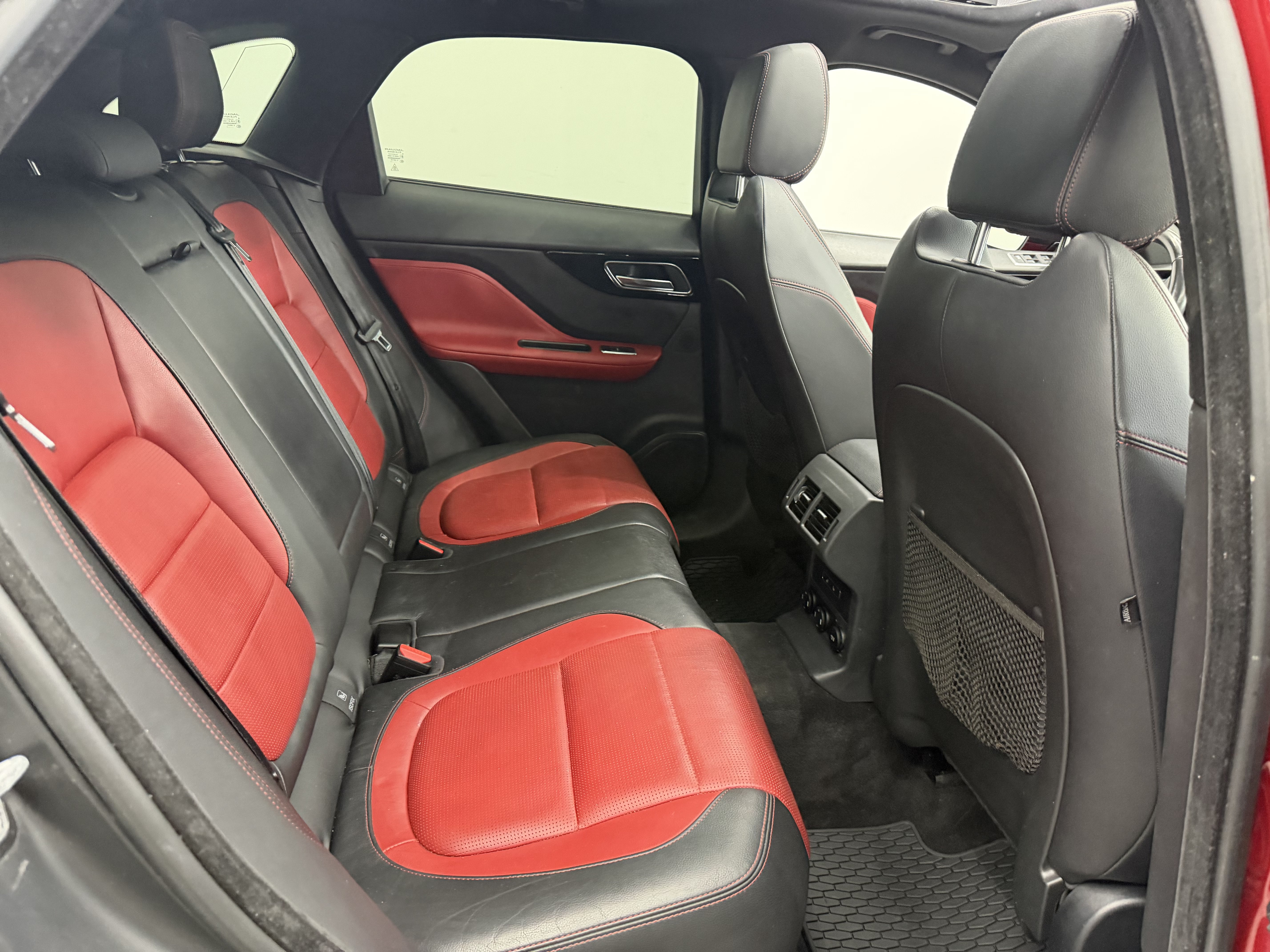 Used 2017 Jaguar F-PACE R-Sport AWD/4WD image 26