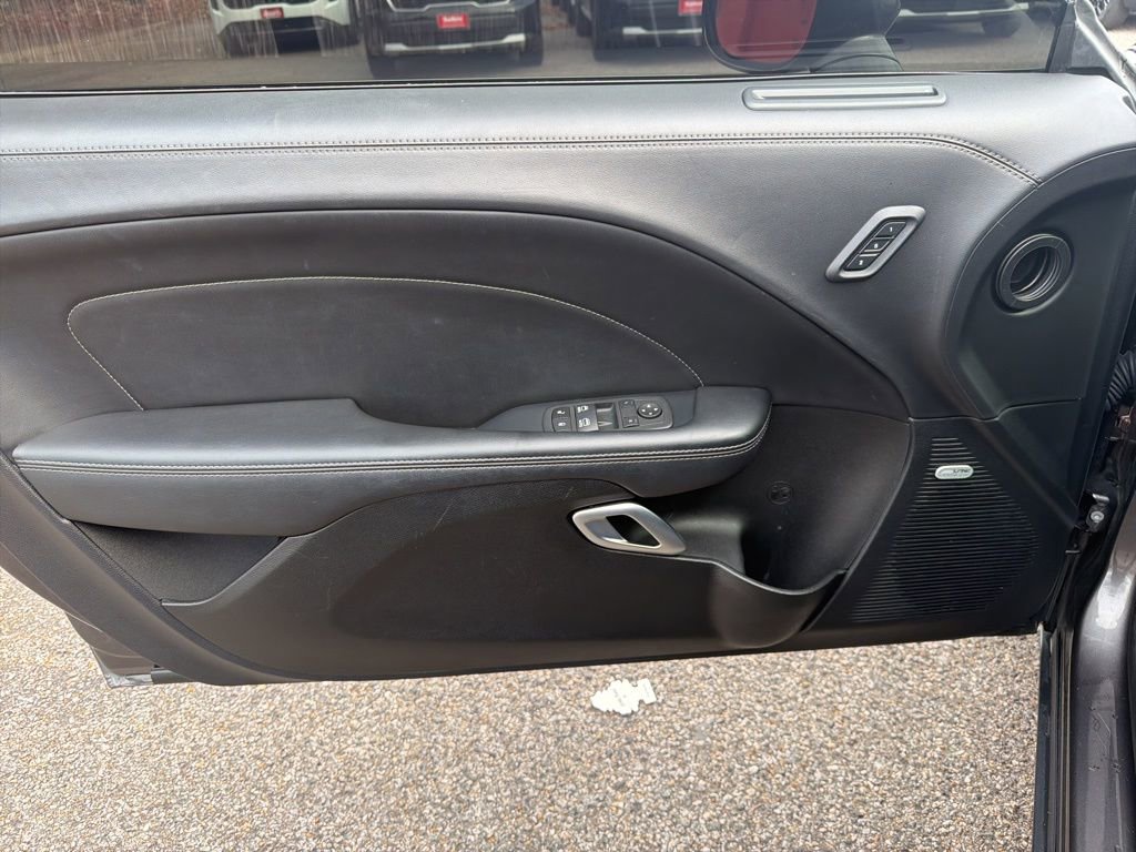 Used 2023 Dodge Challenger R/T w/ T/A Package image 12