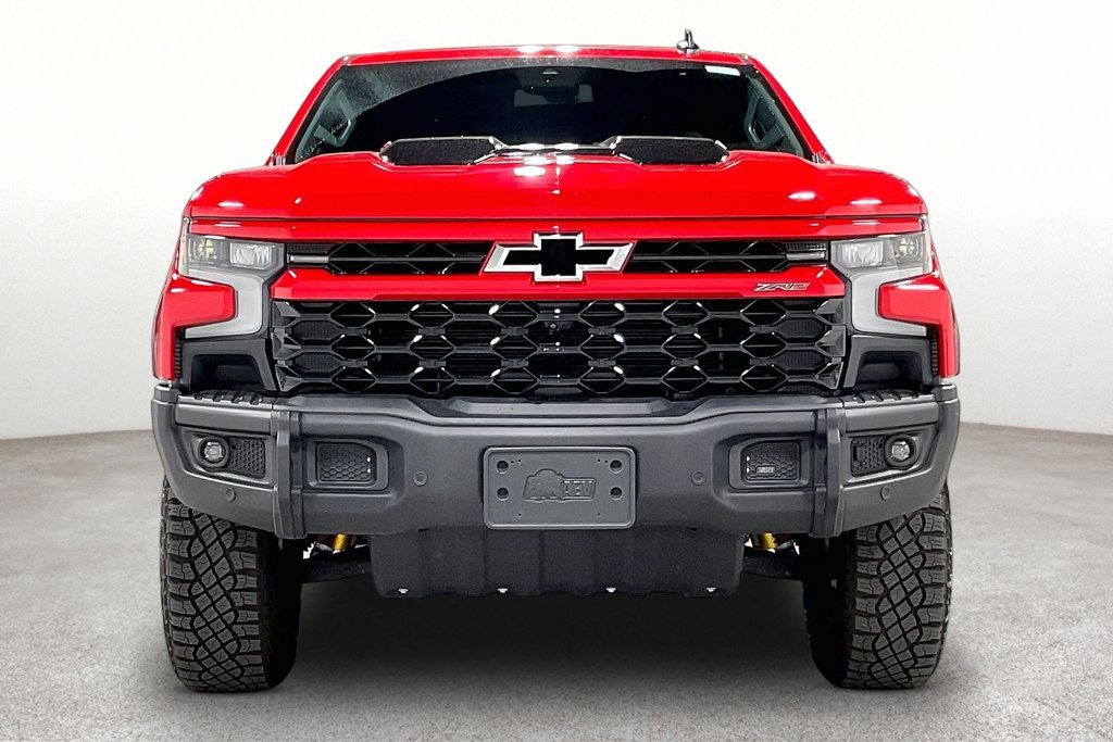 Used 2024 Chevrolet Silverado 1500 ZR2 w/ ZR2 Bison Edition AWD/4WD image 4