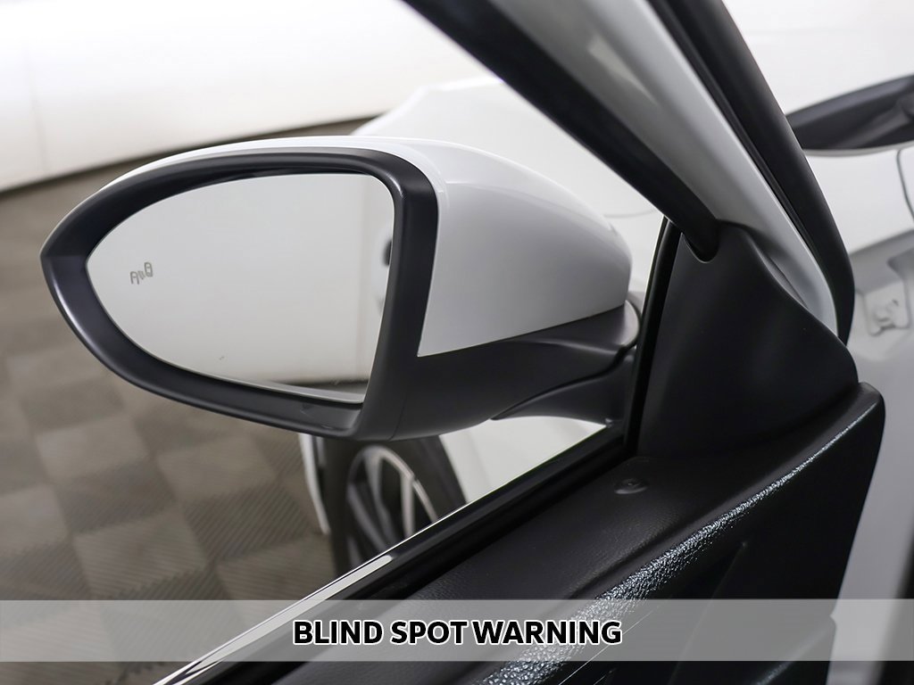 Used 2024 Volkswagen Jetta S image 4