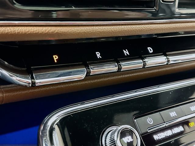 Used 2023 Lincoln Navigator L Reserve image 18