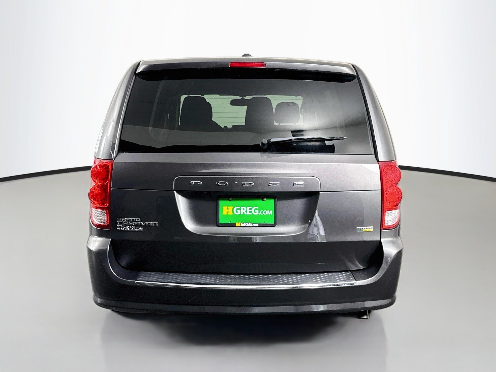 Used 2018 Dodge Grand Caravan SE w/ UConnect Hands-Free Group FWD image 8