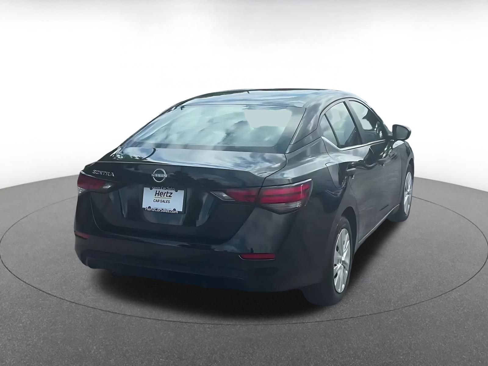 Used 2025 Nissan Sentra S FWD image 15
