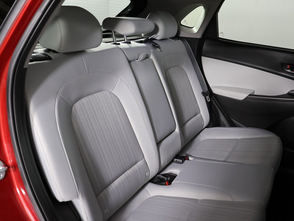 Used 2023 Hyundai Kona SEL image 28