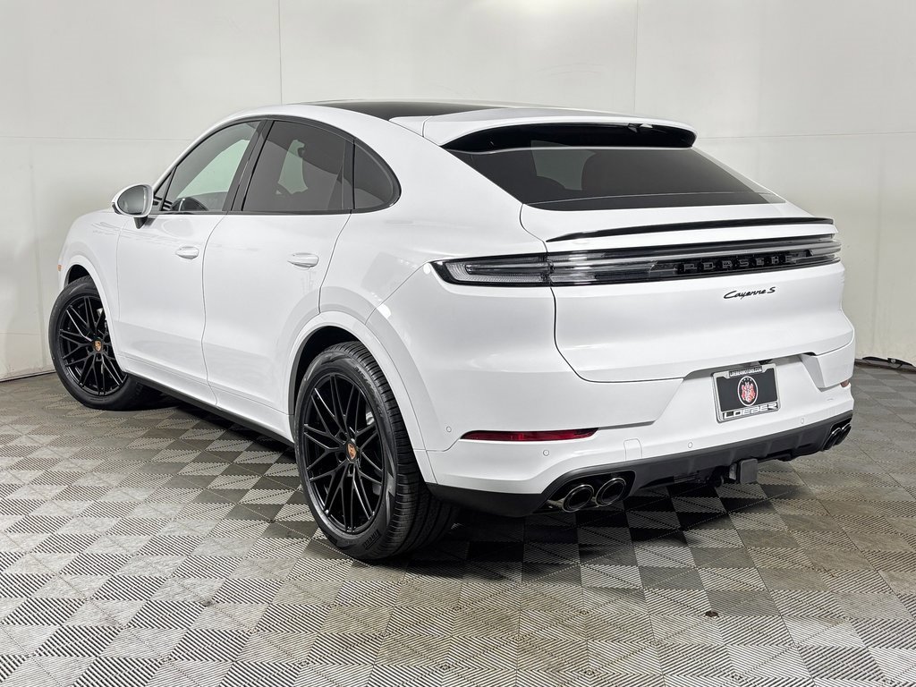 New 2026 Porsche Cayenne S image 3