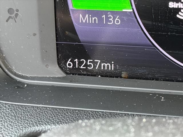 Certified 2023 Chevrolet Bolt EUV LT FWD image 7