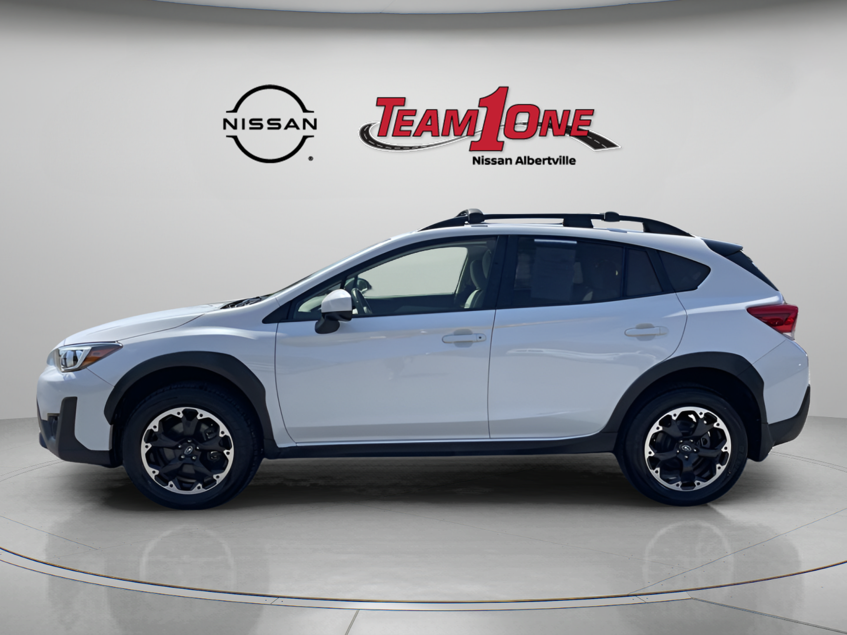 Used 2021 Subaru Crosstrek 2.0i Premium w/ Moonroof Package AWD/4WD image 5
