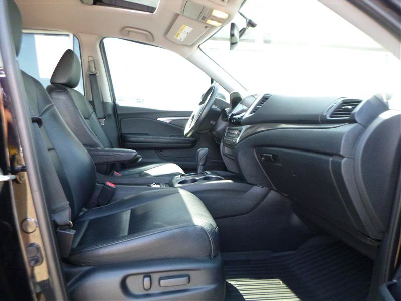 Used 2017 Honda Pilot EX-L image 10