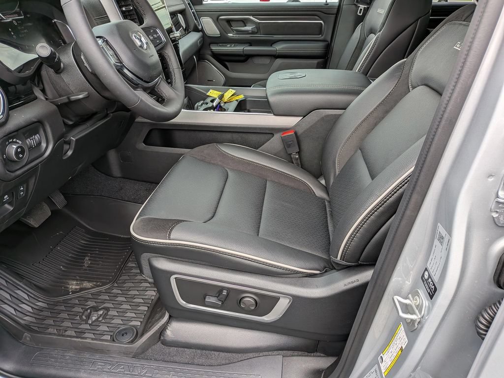 New 2026 RAM 1500 Laramie w/ Night Edition AWD/4WD image 12