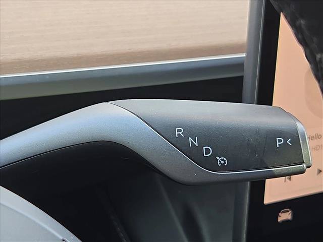 Used 2023 Tesla Model Y Performance AWD/4WD image 12