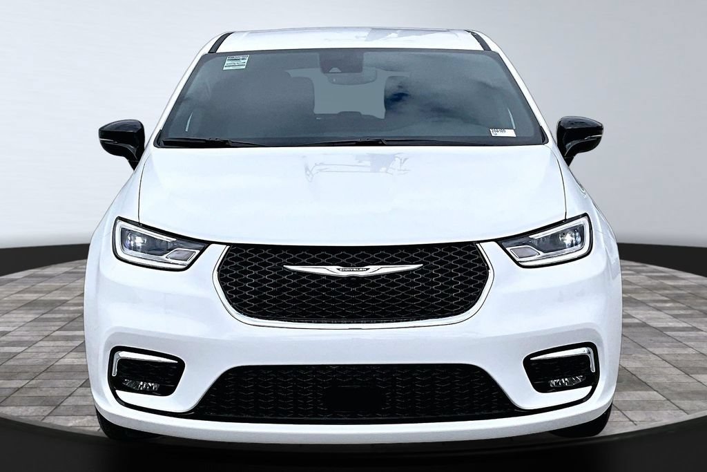 New 2026 Chrysler Pacifica Select FWD image 28