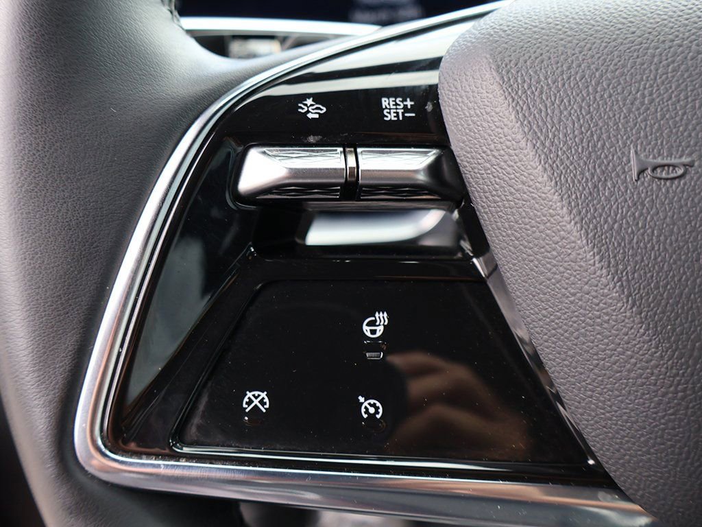 Used 2024 Cadillac Lyriq Sport image 42