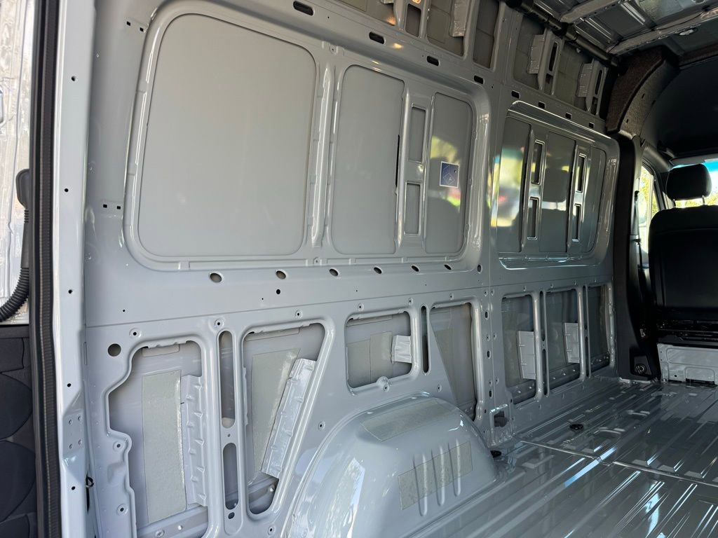 New 2025 Mercedes-Benz Sprinter 2500 image 9