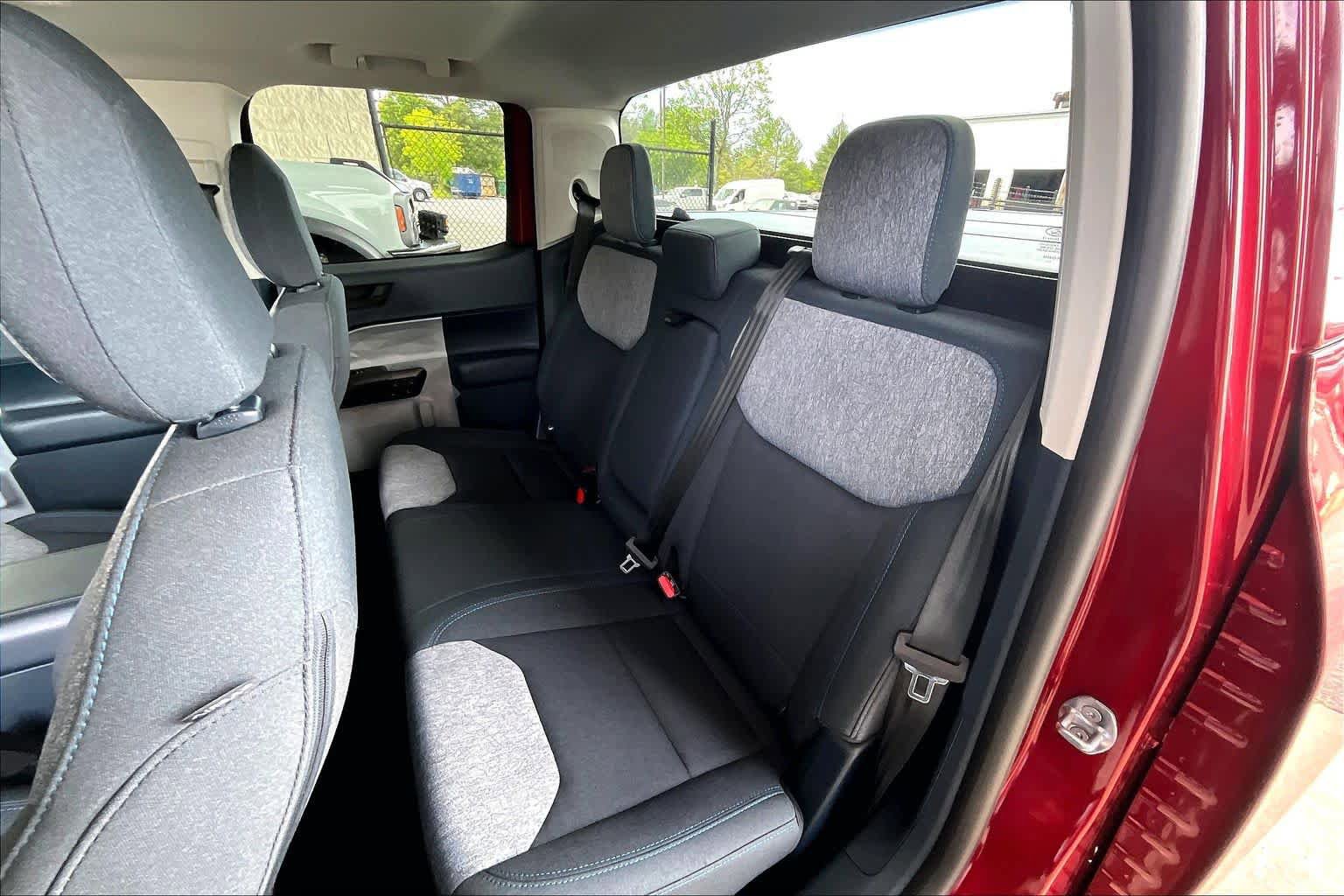 Used 2025 Ford Maverick XLT w/ XLT Luxury Package image 21