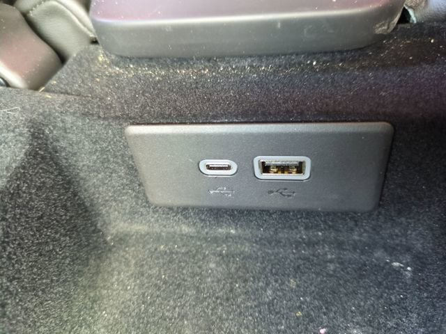 Used 2024 Chevrolet Corvette Stingray Coupe w/ Z51 Performance Package RWD image 24