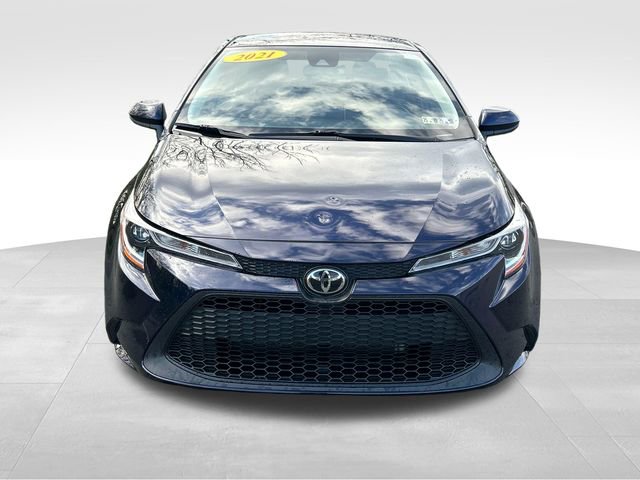 Used 2021 Toyota Corolla LE w/ Carpet Mat Package (TMS) FWD image 8