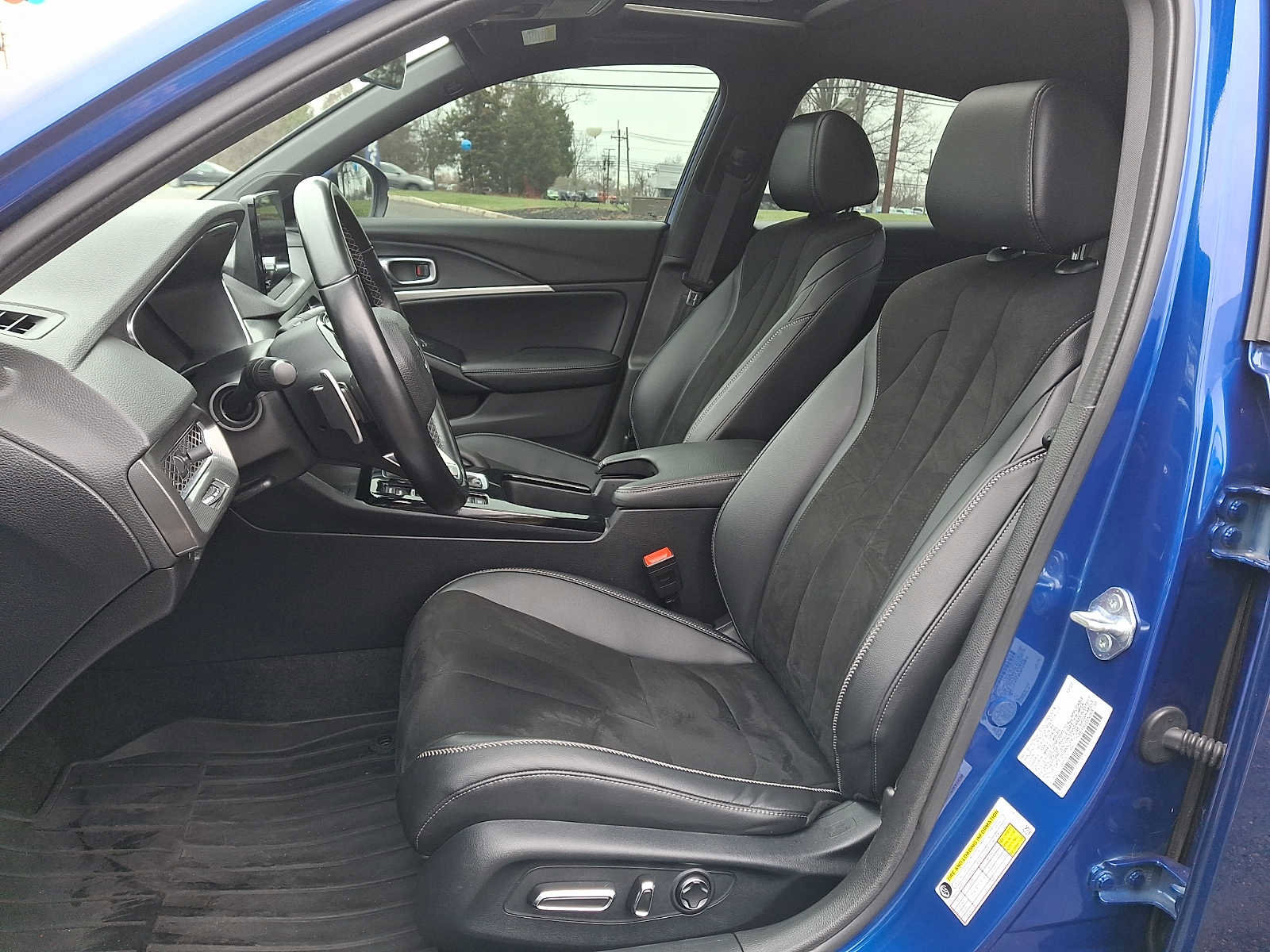 Used 2023 Acura Integra A-Spec image 10