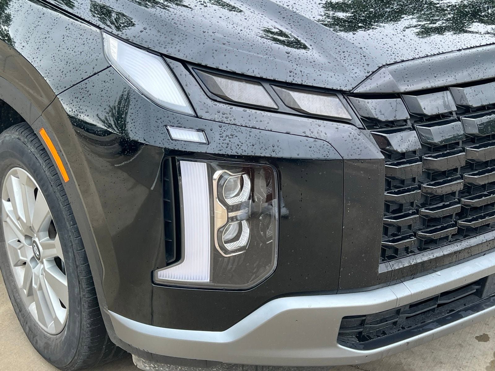 Used 2025 Hyundai Palisade SEL FWD image 4