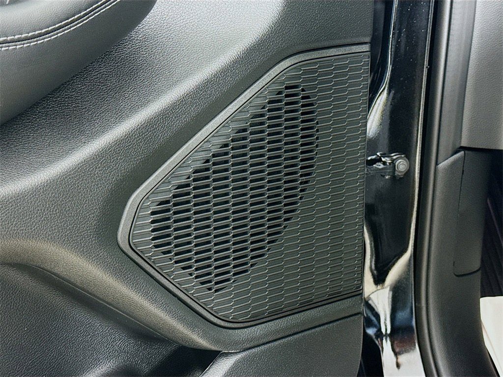 New 2025 Jeep Grand Cherokee Altitude image 21