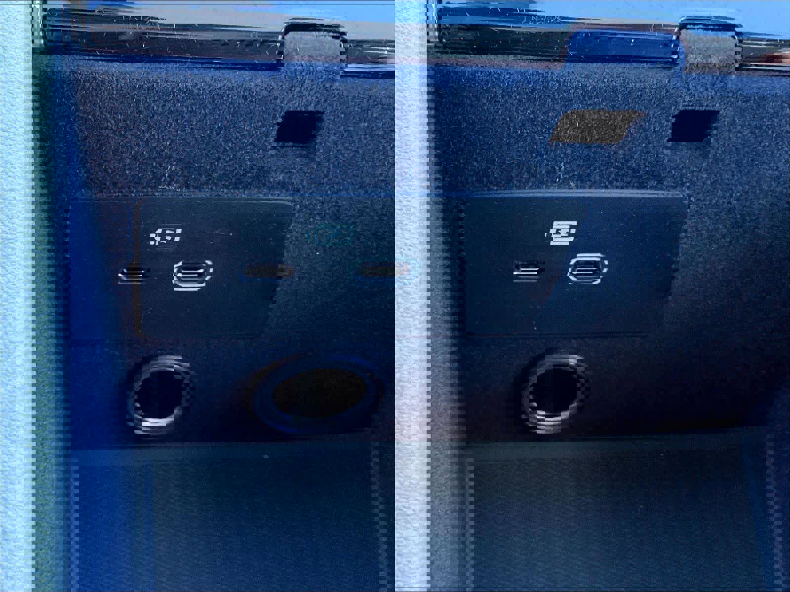 New 2026 Volvo XC90 T8 Ultra w/ Lounge Package image 23