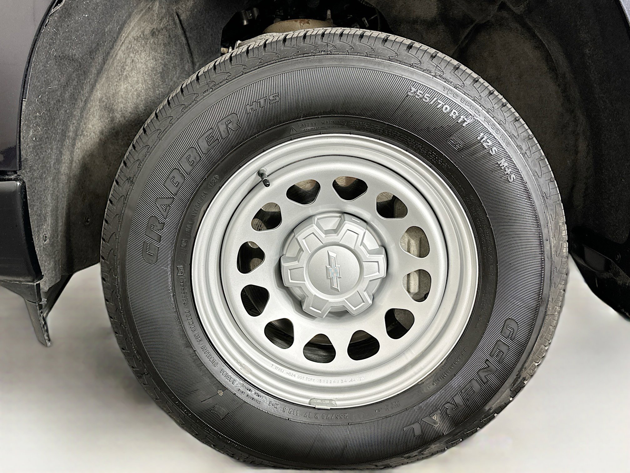 Used 2024 Chevrolet Silverado 1500 W/T image 11