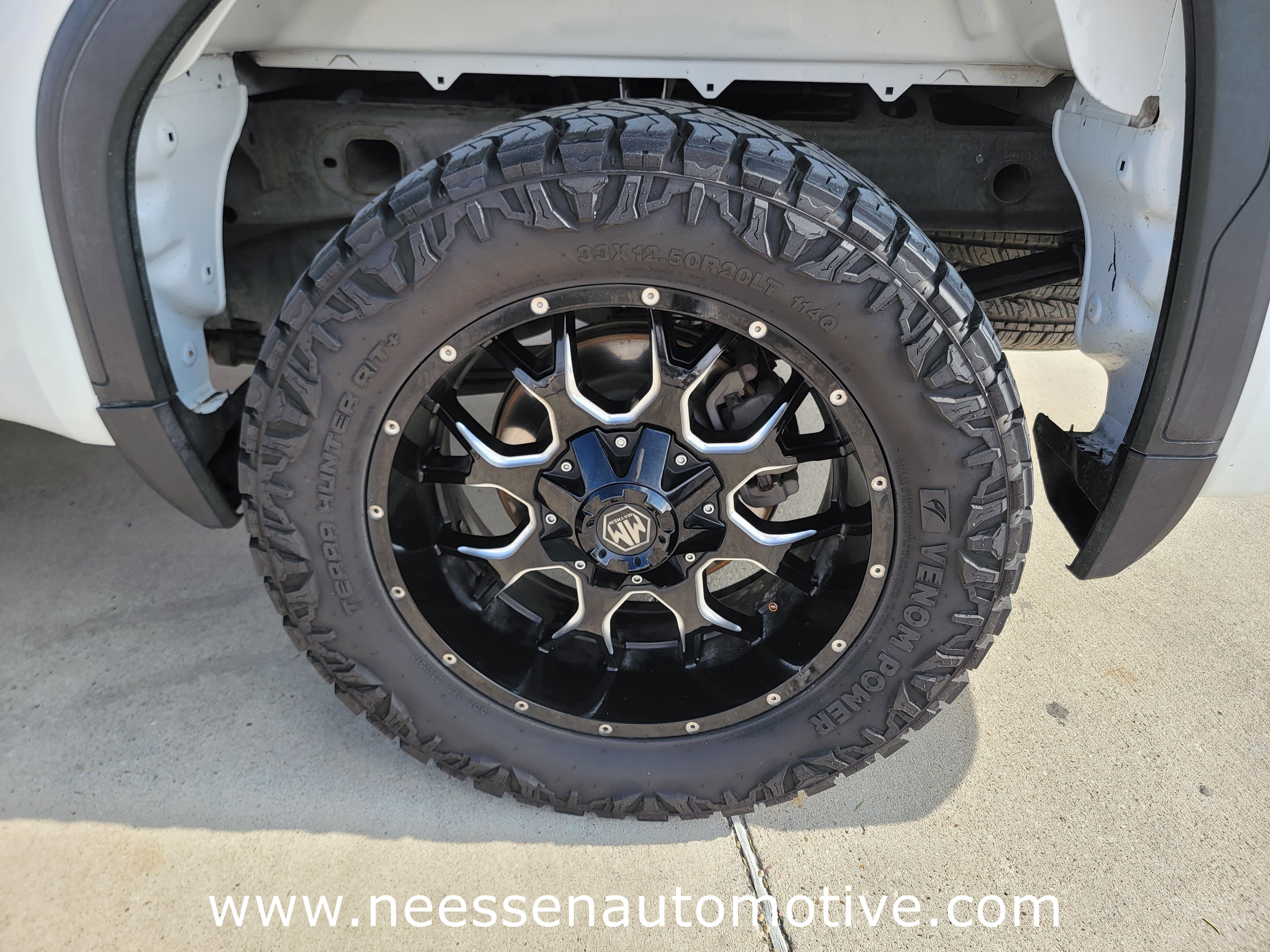 Used 2020 GMC Sierra 1500 2WD Crew Cab w/ Sierra Value Package image 34