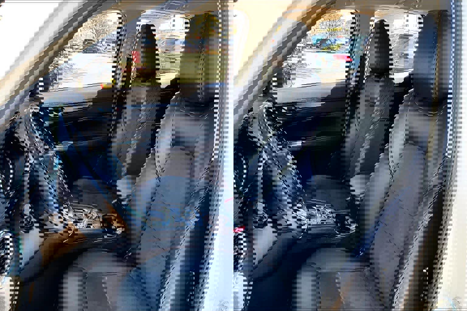 Used 2018 MAZDA CX-5 Touring image 8