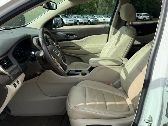 Used 2017 GMC Acadia Denali w/ Technology Package AWD/4WD image 15