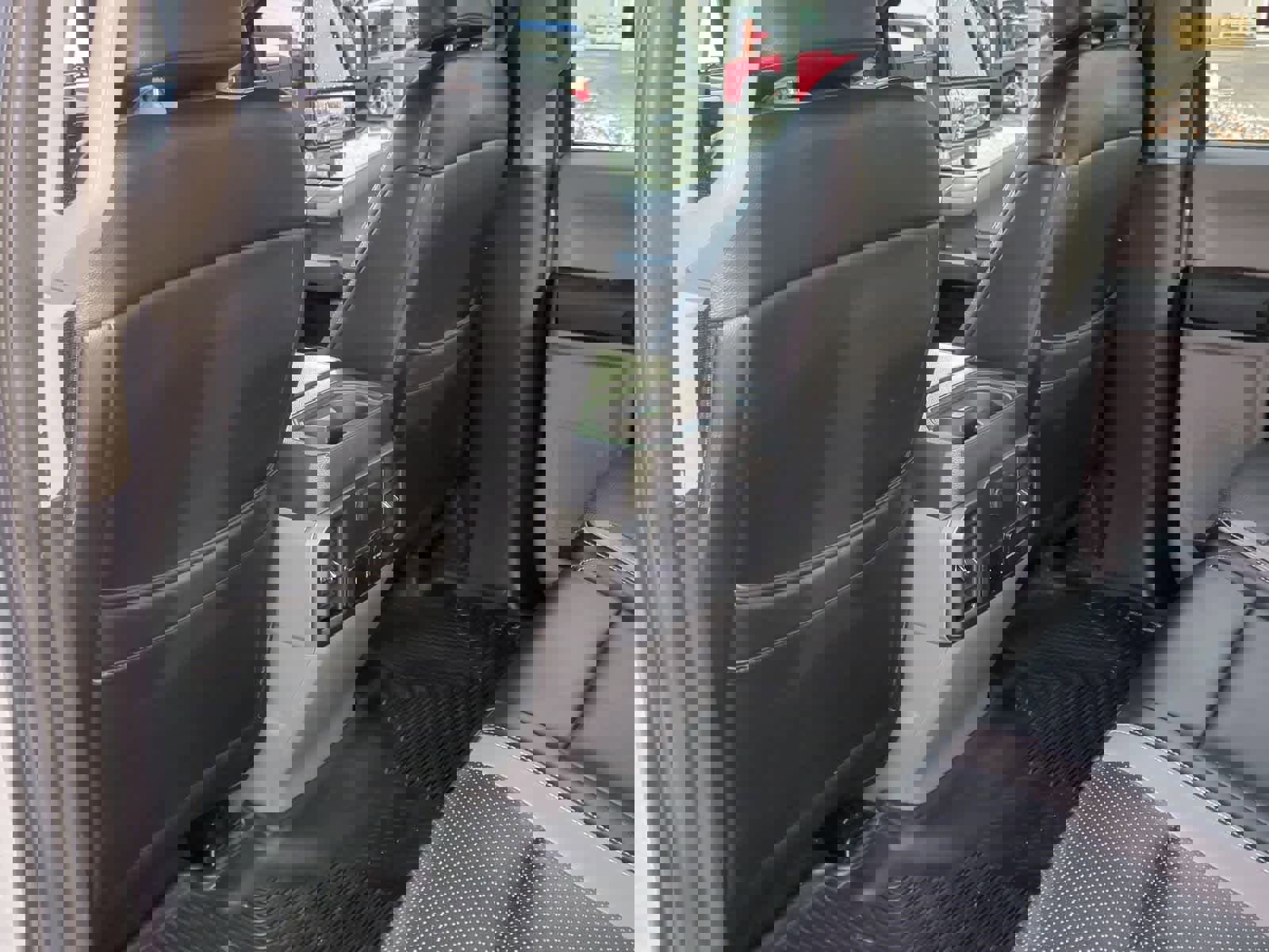 Used 2020 Ford F250 XLT w/ XLT Premium Package image 19