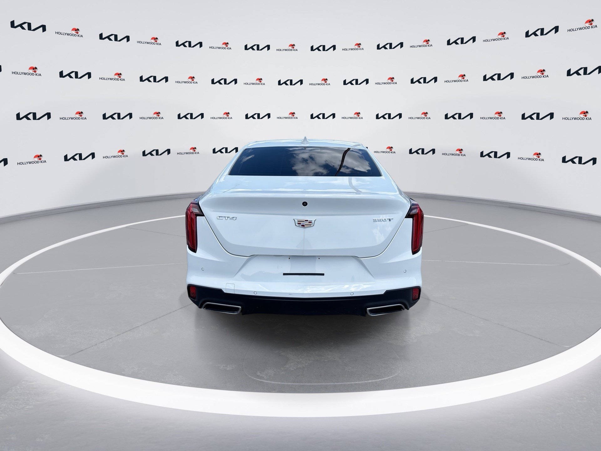 Used 2024 Cadillac CT4 Luxury RWD image 7