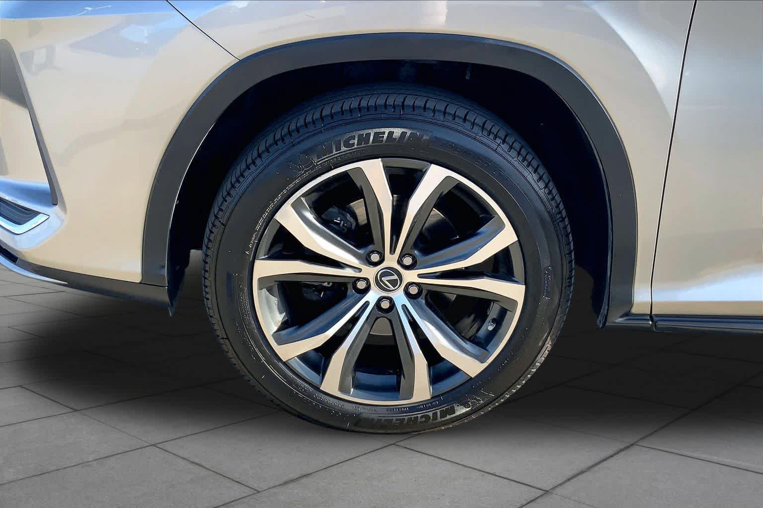 Used 2021 Lexus RX 350 FWD w/ Premium Package image 11