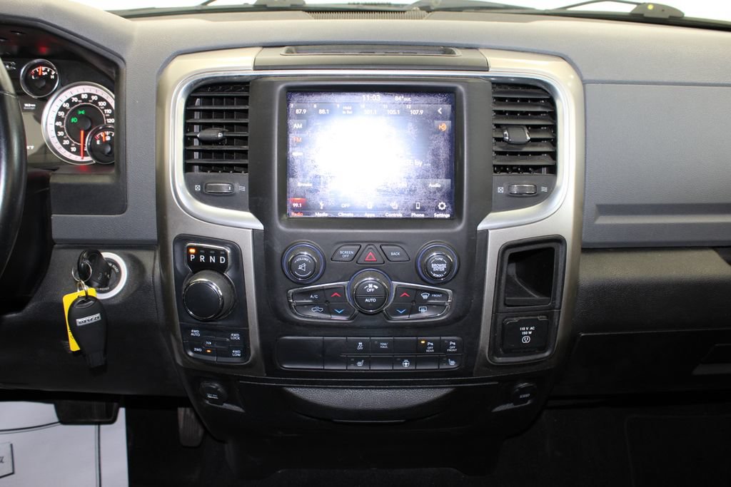 Used 2019 RAM 1500 Big Horn AWD/4WD image 10