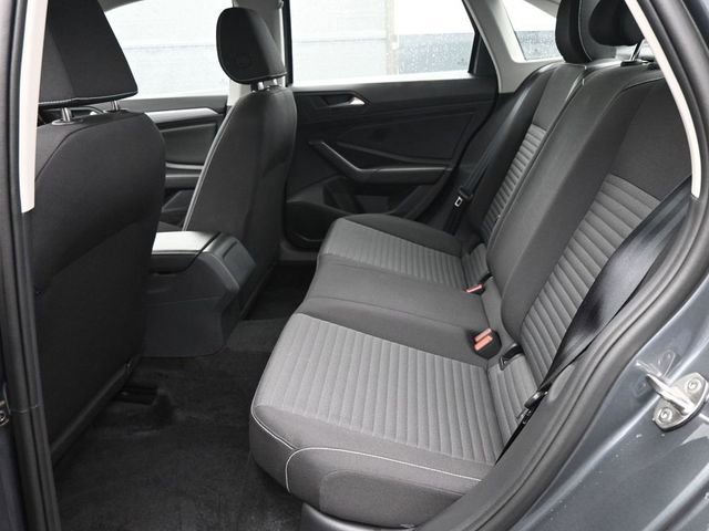Used 2025 Volkswagen Jetta S image 8