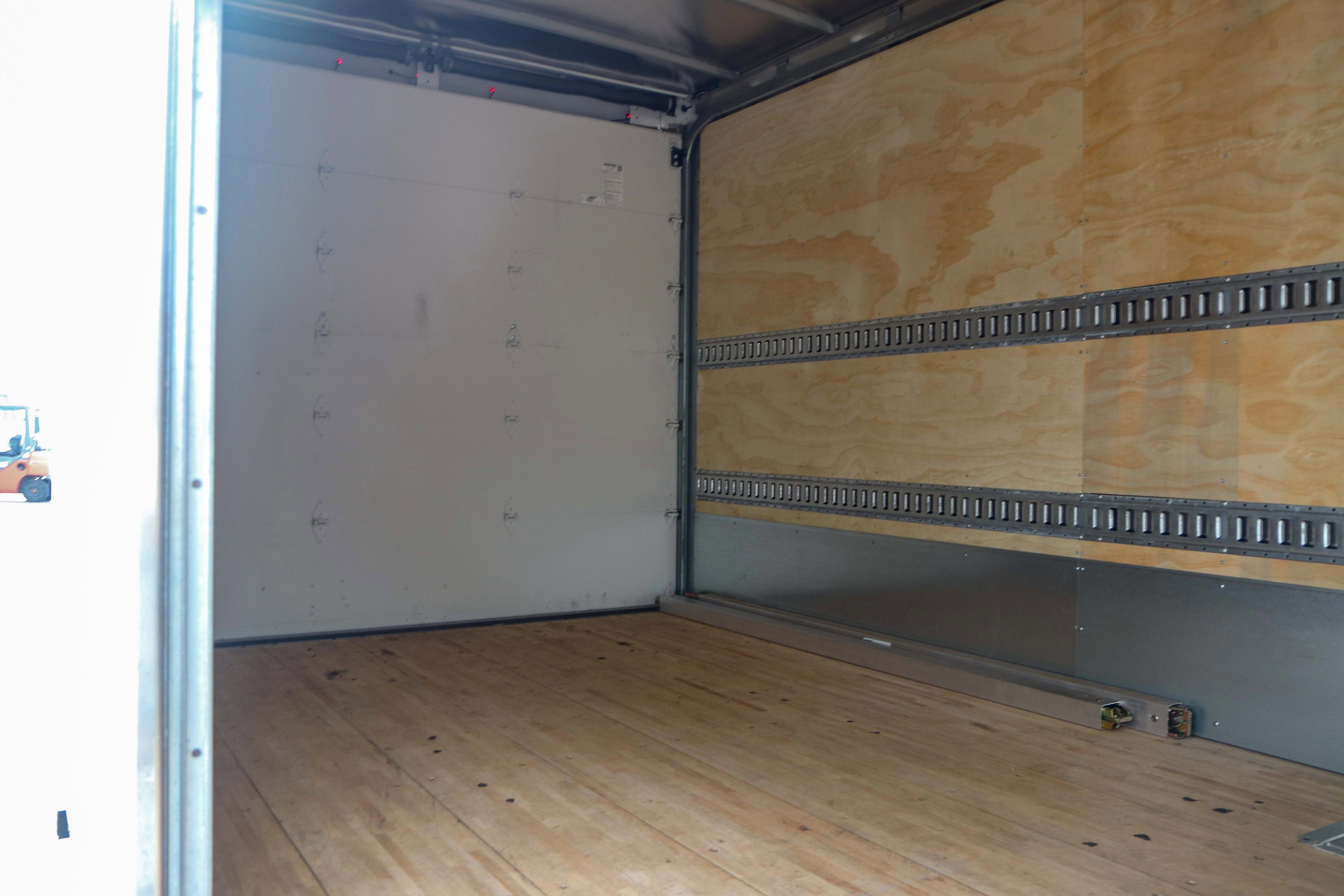 Used 2024 Isuzu NPR image 11