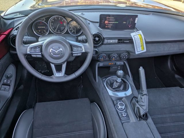 New 2026 MAZDA MX-5 Miata RF Club RWD image 29