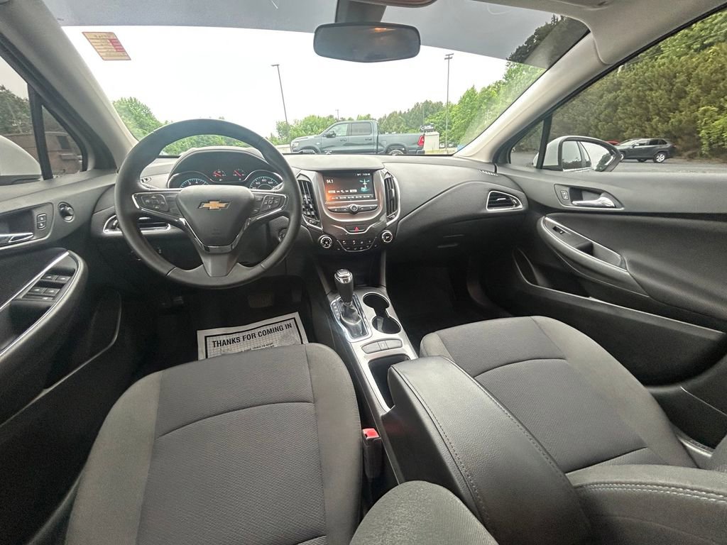 Used 2017 Chevrolet Cruze LT w/ Convenience Package FWD image 15