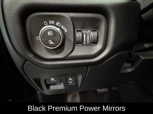 New 2026 RAM 1500 4x4 Crew Cab image 26