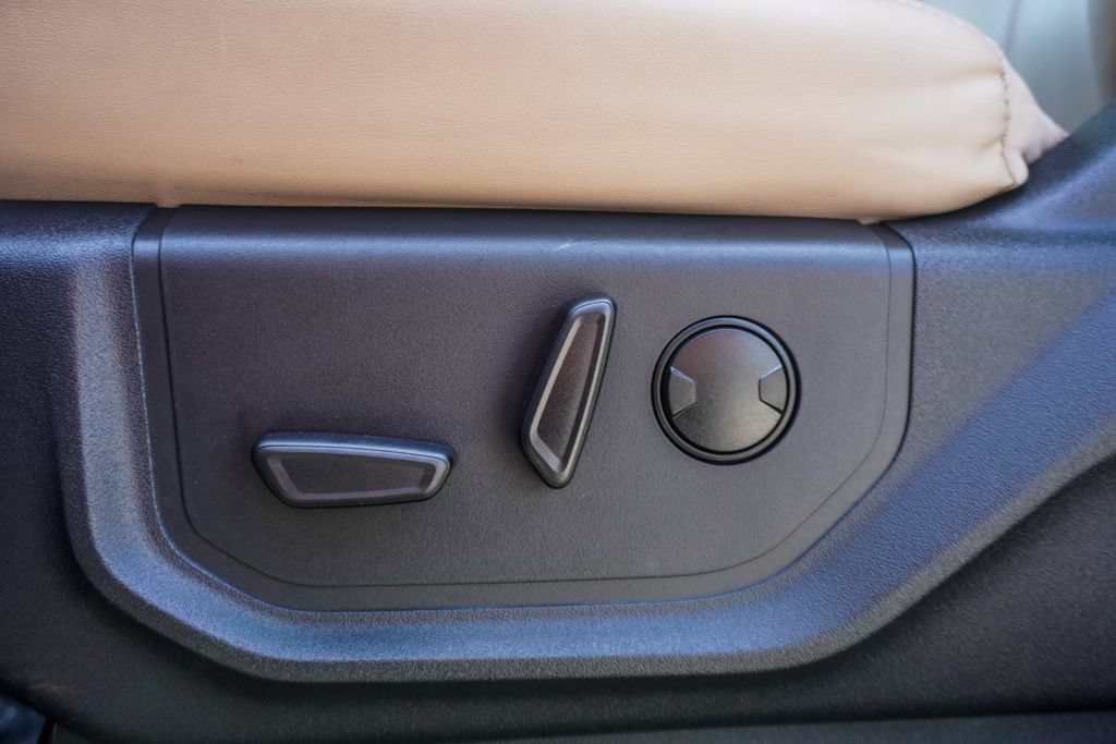 Used 2024 Ford Expedition Max XLT AWD/4WD image 7