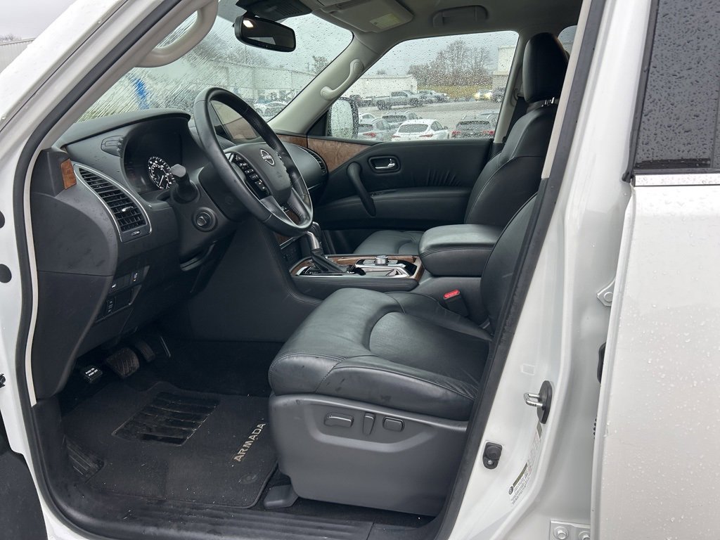 Used 2022 Nissan Armada SL w/ Captain's Chairs Package image 8