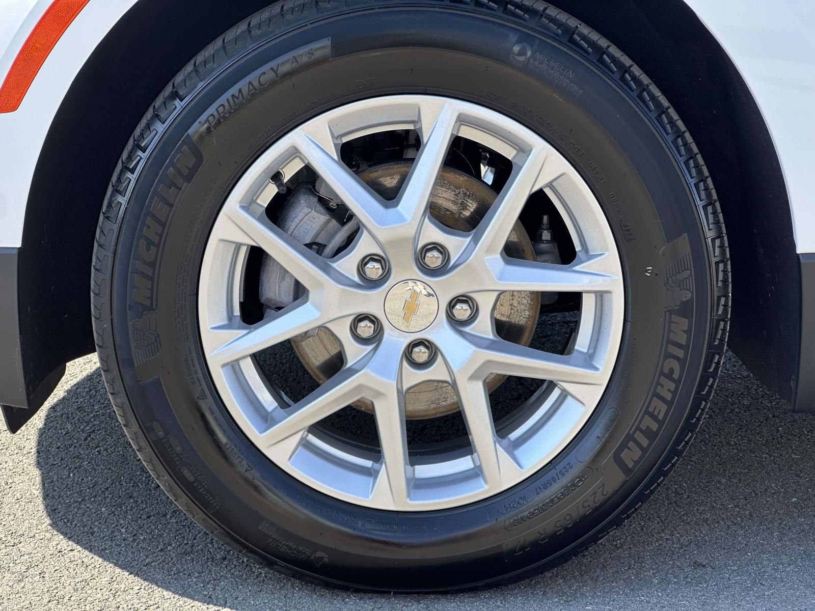 Certified 2024 Chevrolet Equinox LS w/ Driver Confidence II Package FWD image 7