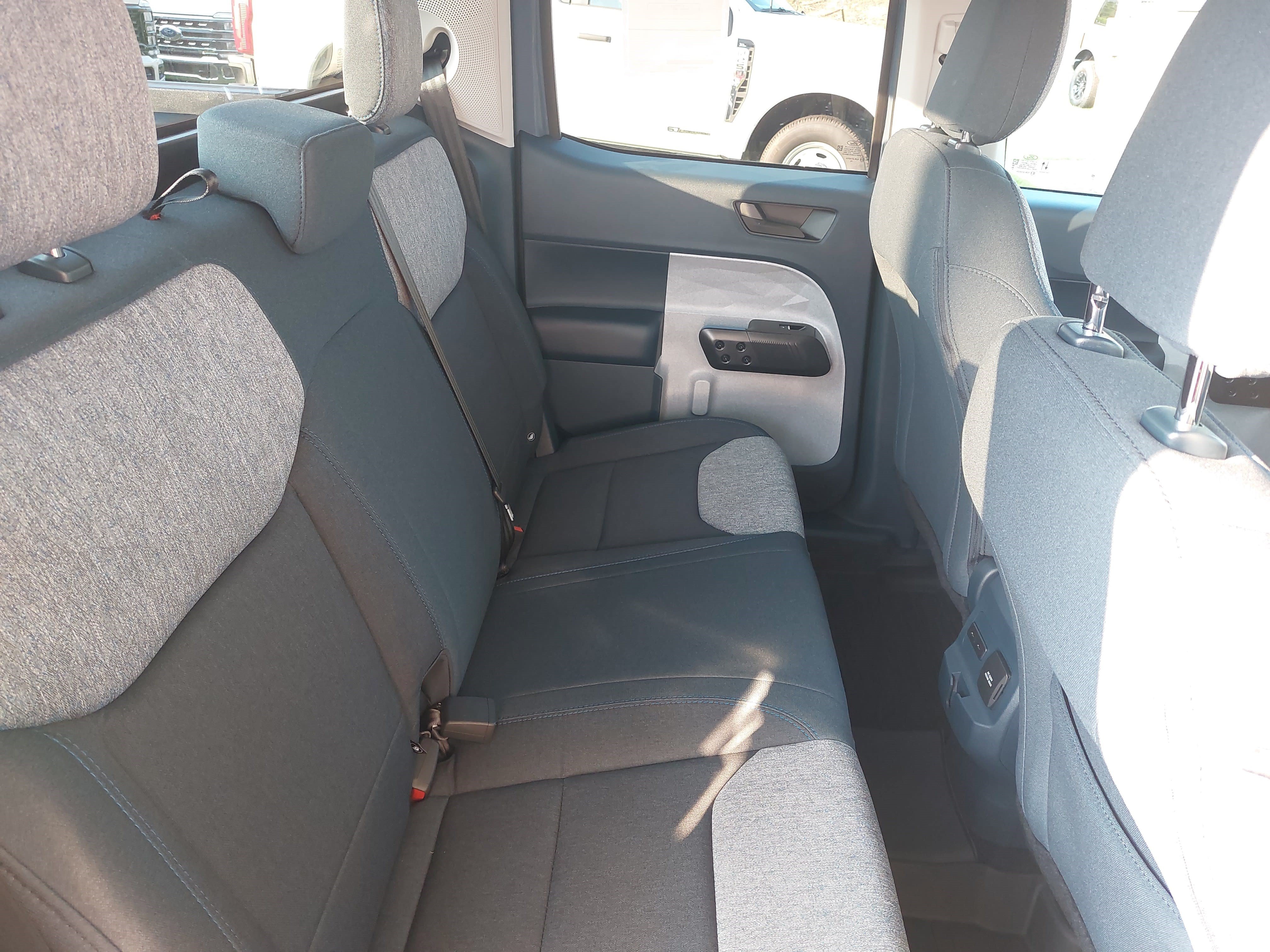 New 2026 Ford Maverick XLT w/ XLT Luxury Package FWD image 12