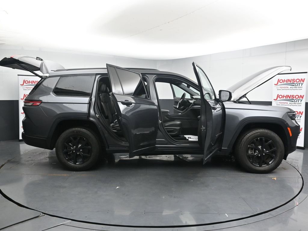 Used 2024 Jeep Grand Cherokee L Laredo AWD/4WD image 44