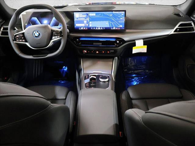 Used 2026 BMW i4 xDrive40i w/ Premium Package AWD/4WD image 16