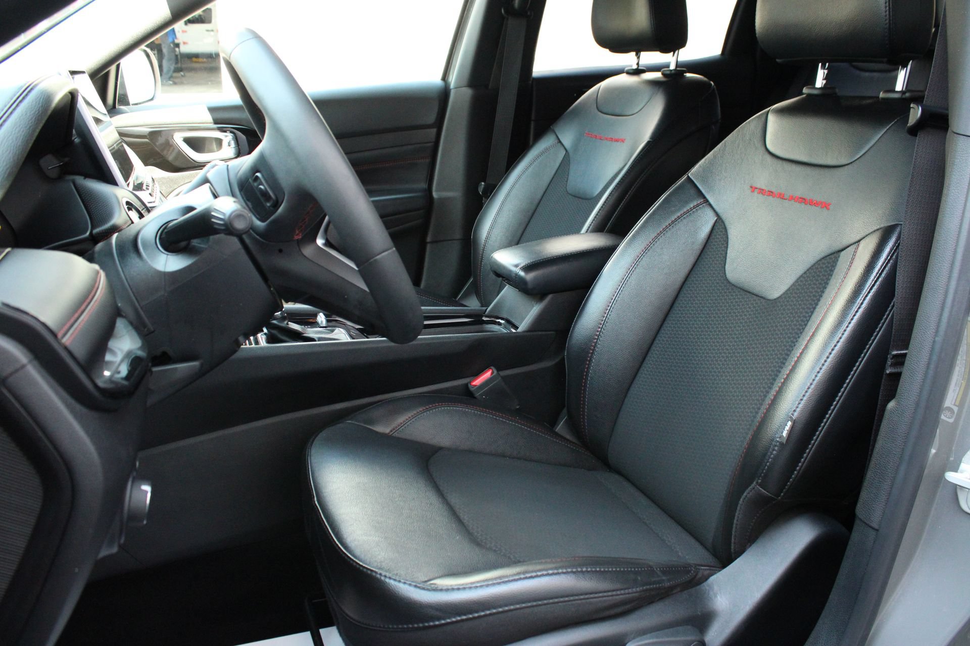 Used 2023 Jeep Compass Trailhawk AWD/4WD image 22
