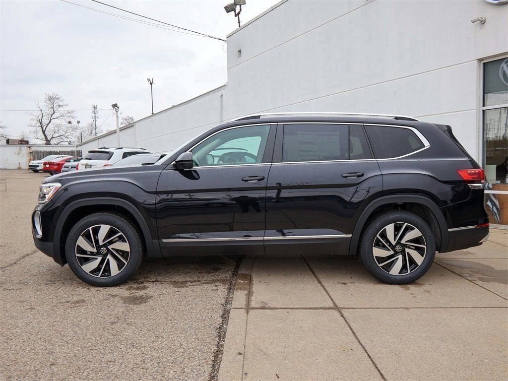 New 2026 Volkswagen Atlas SEL image 2