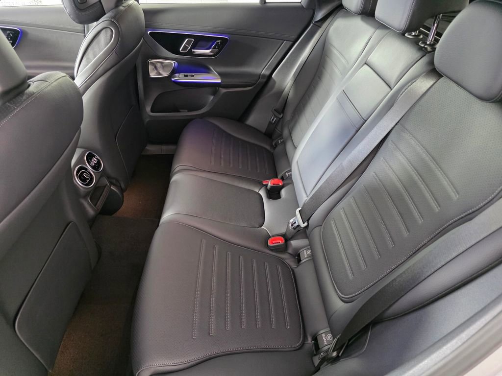 New 2026 Mercedes-Benz GLC 300 image 11