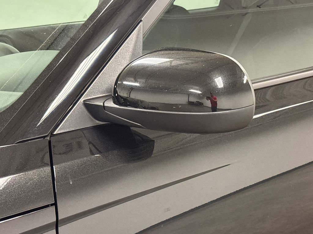 Used 2025 Kia Soul LX w/ LX Technology Package FWD image 12