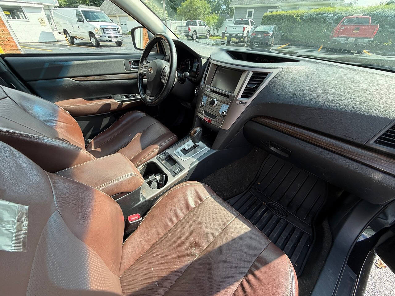 Used 2013 Subaru Outback 3.6R Limited AWD/4WD image 16