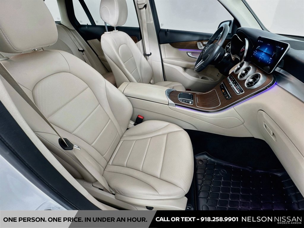 Used 2022 Mercedes-Benz GLC 300 4MATIC image 28